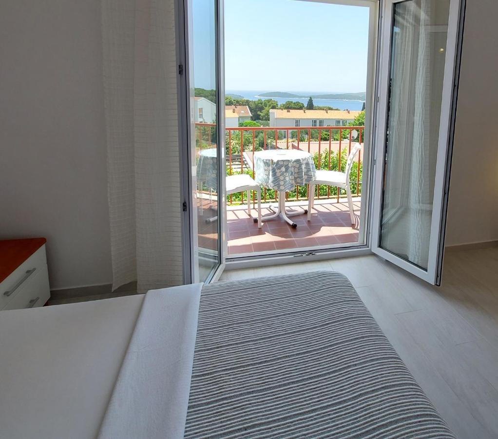 Guest House Mediterranean Hvar Town Luaran gambar