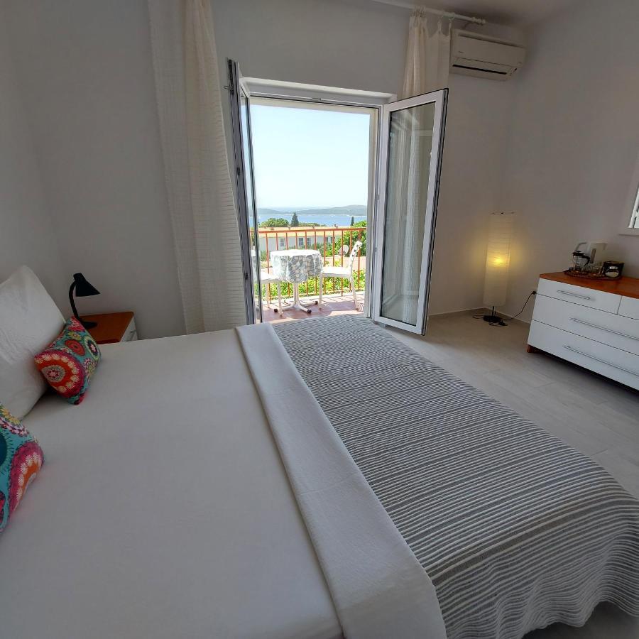 Guest House Mediterranean Hvar Town Luaran gambar